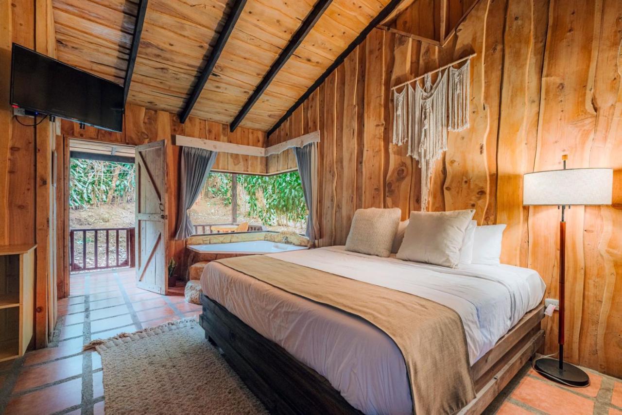 Hotel & Spa Escondite De La Montana Sabana Redonda Zewnętrze zdjęcie