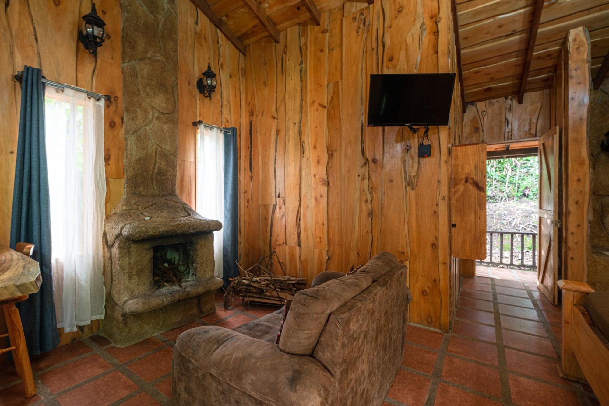 Hotel & Spa Escondite De La Montana Sabana Redonda Zewnętrze zdjęcie